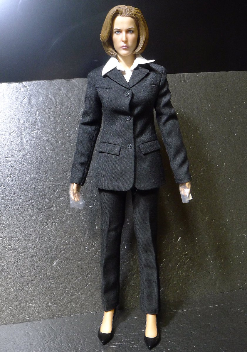 ダナスカリーフィギュア　サイドショウ Xファイル　The-X-Files THE X FILES (X-ファイル) AGENT SCULLY (スカリー捜査官) 1/6 可動