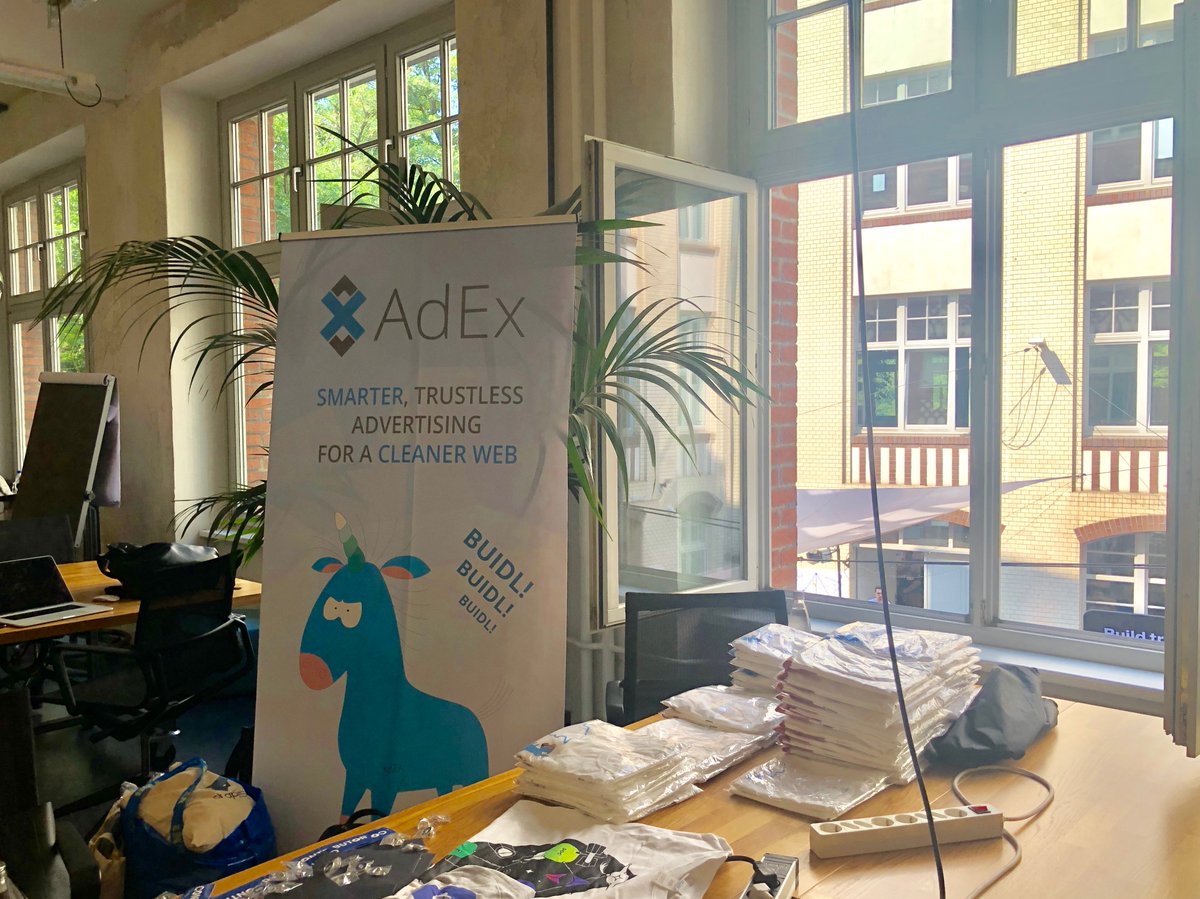 heyaura's tweet photo. Well #WunderBlock is over and we have the top 5 earners! Come by the AdEx booth and claim your prizes, guys! We're on the 1st floor.
Prizes have awesome items by AdEx, @ethBounties, @AaveAave, @MakerDAO, @ethstatus, @KyberNetwork and more!
#ETHBerlinZwei #BerlinBlockchainWeek https://t.co/sOy0WKdOHE
