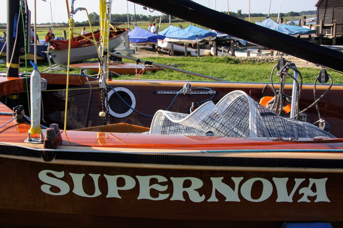 12 days to go ‘till the 2019 Bosham Classic Boat Revival on 7&amp;8 Sept -
Please help spread the word  <a href="/FionaBrownEvent/">Fiona Brown</a>  <a href="/gaelpawson/">Gael Pawson</a> @dougalhenshall
<a href="/elainebunting/">Elaine Bunting</a> <a href="/YachtingYJA/">Yachting Journalists</a>
 entry via classicboatrevival.co.uk  #BoshamClassicBoatRevival