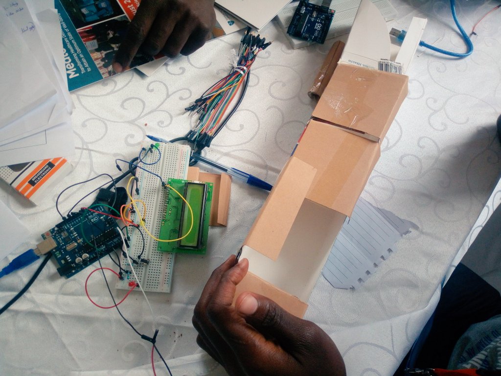 CamtechUganda's tweet image. This team seeks to hack a portable device that works on an alarm system set at different time intervals. Objective is to remind people with chronic illnesses to consistently take medication as per clinician advice. @NITAUganda1  @CAMTechMGH  @MoICT_Ug
@RENU  #NurseMidwifeHack