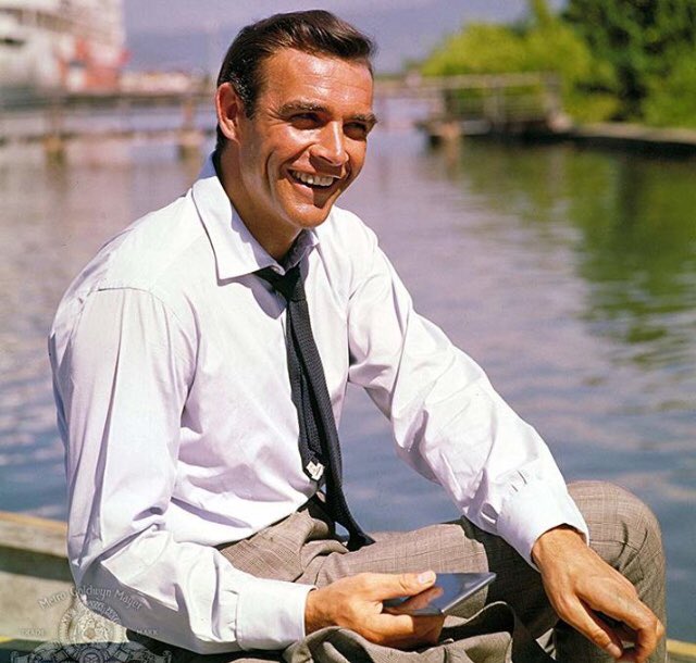 A very Happy 89th Birthday to the legend, Sean Connery. 