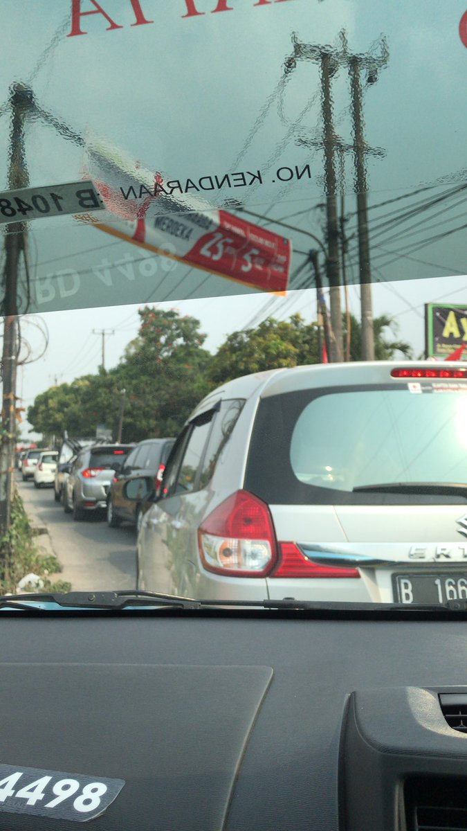Jl. Rawabuntu, serpong macet gak jalan utk ke arah parung. Butuh wkt 30menit untuk kendaraan melintas 100m <a href="/RadioElshinta/">Radio Elshinta</a> <a href="/NTMCLantasPolri/">KorlantasPolri.Ntmc</a>