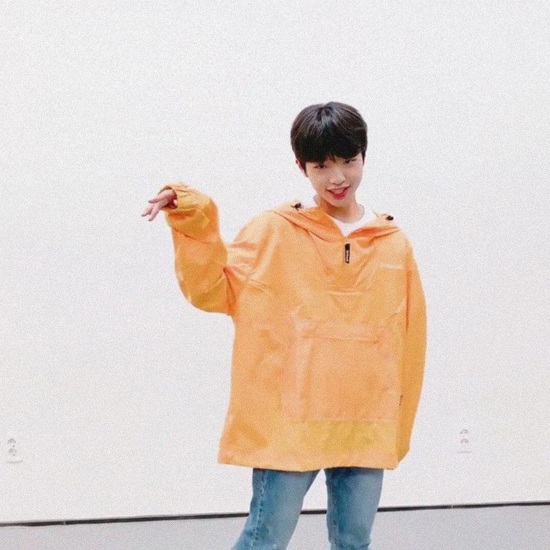 SDP_thebets's tweet image. :-🧡)
D-2
[#X1NOTE]
#X1 #엑스원  #QUANTUMLEAP #FLAϟH
#SONDONGPYO #DONGPYO #손동표 #동표