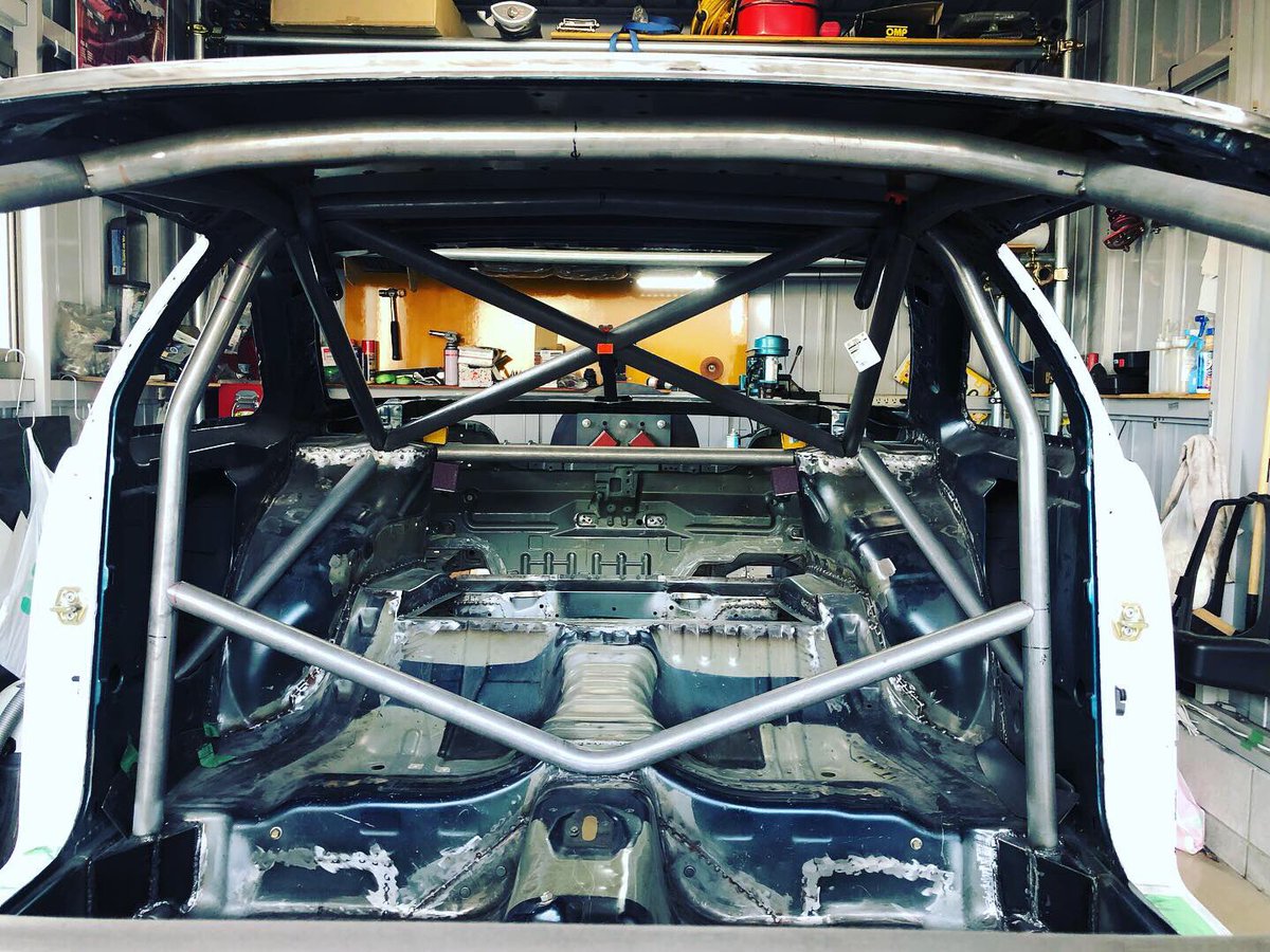 なべたく55 בטוויטר 昼からシルビア作業 涼しくなってきた分作業がはかどりました なかなか形になってきたんではないでしょうか シルビア S14 Silvia ボディ補強 ロールケージ ロールバー 溶接 Diy