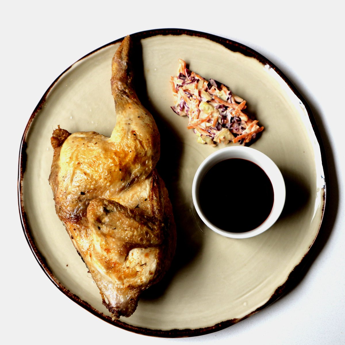 Monboddo1's tweet photo. Half Roast Chicken
Triple cooked chips, BBQ sauce.... what a treat! https://t.co/I5eIcHgEH3