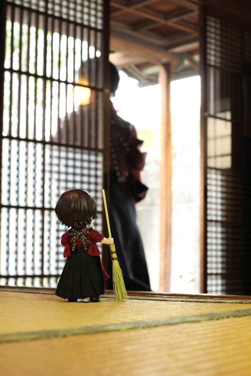 Ririmid's tweet photo. ちっちゃい男士と暮らす。

 #何度でも見てほしいお気に入りを貼るタグ https://t.co/ZcW2VILshG