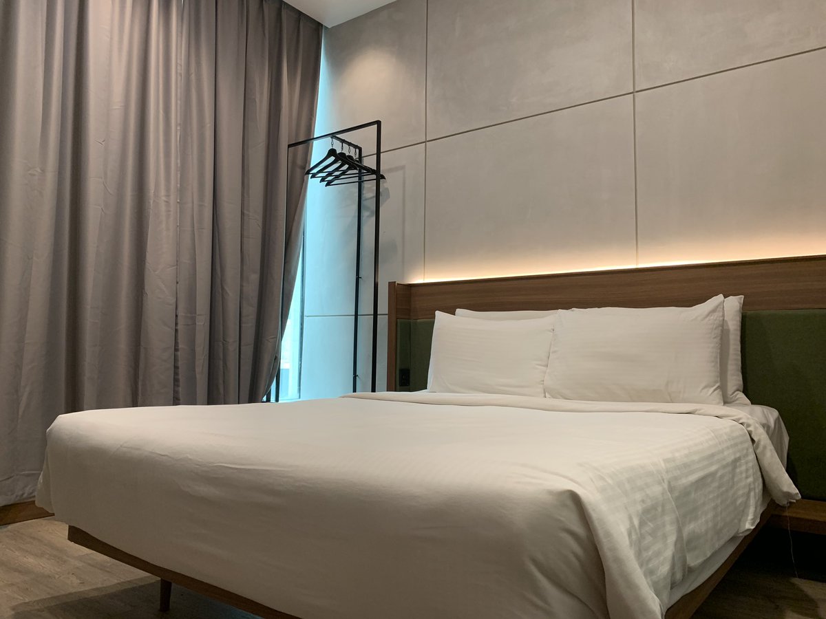 iwanqais's tweet photo. If looking for the simple budget hotel area KL dengan room yang nice boleh cuba stay sini. Hotel ni betul-betul belakang Berjaya Times Square! Ratepun sgt berbaloi, RM85/night with sarapan pagi untuk 2 org.

📍Hotel Ceria Bukit Bintang, KL 💕 https://t.co/i2Dubp13fY