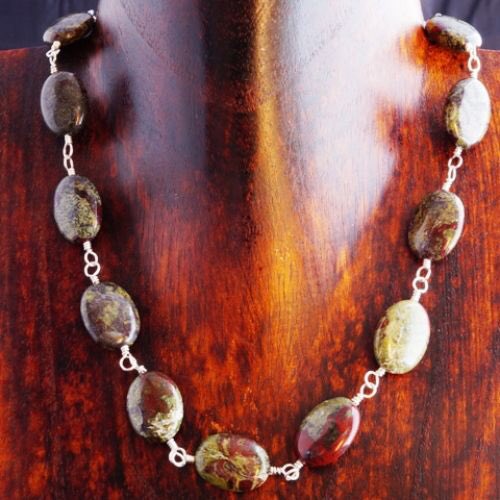 Joolzery's tweet photo. Owls are known for their wisdom, and so are these babies.
So if you are looking to bring more wisdom into your life checkout https://t.co/CTyWfjuf6Z
#UKGiftAM #owls #shopindie #giftidea #ukgifthour #gemstoneproperties https://t.co/xsYfhcfvP9