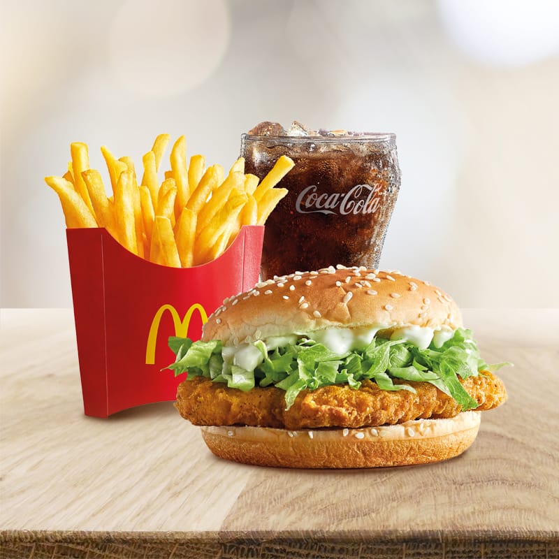 mcd_india's tweet photo. Here is McChicken Meal that adds spice and flavour to your boring and dull days #ImLovinIt https://t.co/wTtCmYSs4e