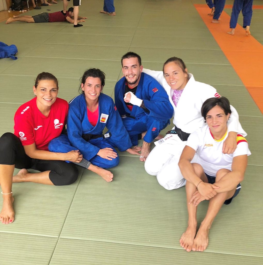 Dani_p9's tweet photo. Mañana toca dejarse la piel en el tatami 💪🏻
Campeonato del Mundo 2019
Combate 11 tatami 1
A las 10:00 hora local, 3:00 de la mañana hora española
Retransmisión en https://t.co/Rd5feralMY y bloques finales en @teledeporte @Eurosport_ES https://t.co/5wMNvqDGmp