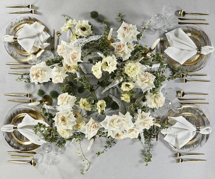 These natural tones make the perfect tablescape🌿🥀
Tabletop rentals: <a href="/partysocialuae/">Party Social</a>
Styling &amp; Flowers: <a href="/blissflowersuae/">Bliss Flowers UAE</a>
#weddinginspirations #uaewedding #saudiwedding #kuwaitwedding #qatarwedding #whitewedding #partysocialuae #classicstyle #weddingplanners #weddinglove
