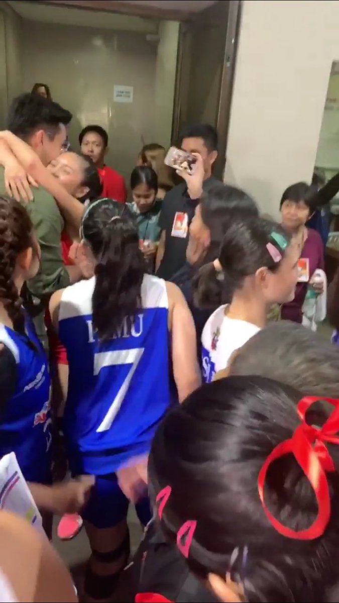 paciajairah's tweet photo. MAY NANALO NA 😍😍😍😍😍 napaka ni Kimberly 🥰

KimXi
Kim Chiu
Xian Lim
ctto https://t.co/8A96dpZqeA