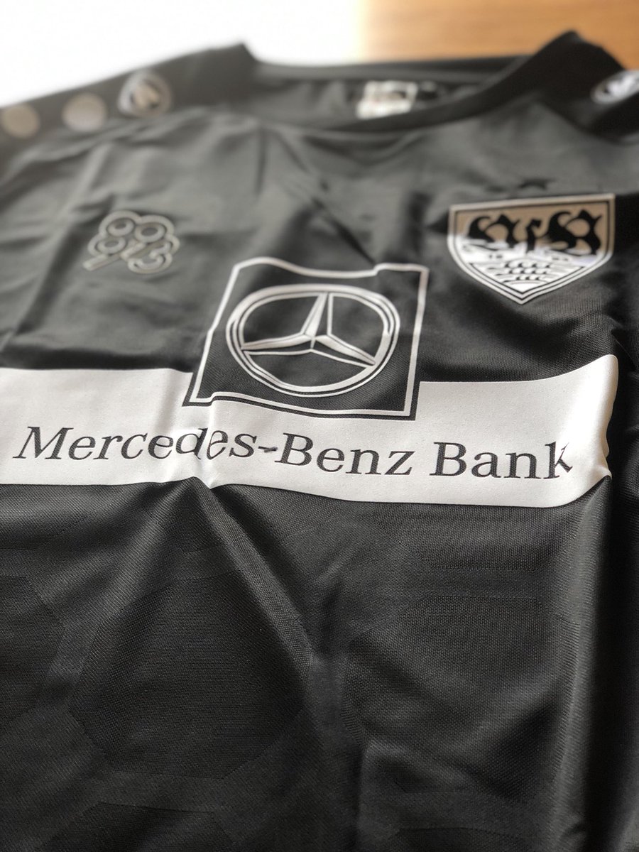 blackXXseven's tweet photo. Zu "Troy" ist mir aktuell niemand anders eingefallen. 🤷♂️
#VfB #Grahl https://t.co/Zk2Zq26Mvv