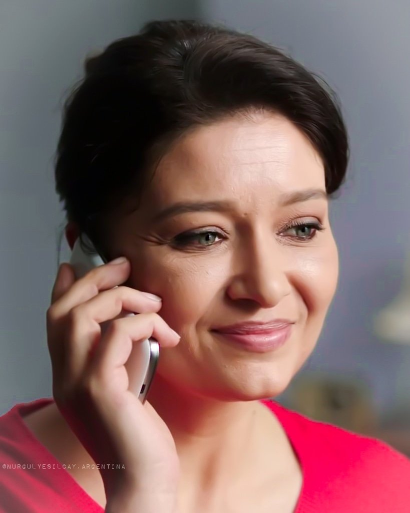 Good morning! Have a nice Sunday.🥰🦋  <a href="/nrglyslcy/">Nurgül Yeşilçay</a> #nurgulyesilcay
