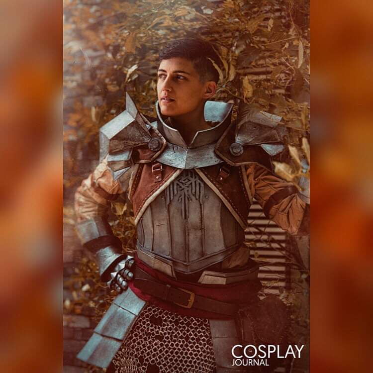 CosplayJournal's tweet image. We shot with a group of wonderful non-binary cosplayers for the next volume of The Cosplay Journal to accompany @woodsmokewords brilliant article on being nonbinary. 
Krem: @hattedhedgehog 
 #dragonageinquisition #dragonagecosplay  #nonbinarycosplayer #nonbinary #lgbt #ukcosplay