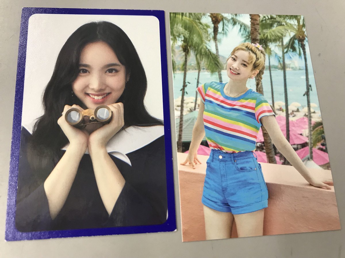 트와이스 #TWICE ポップアップストア第二弾の缶バッジが入荷🍨🍒 #モモ