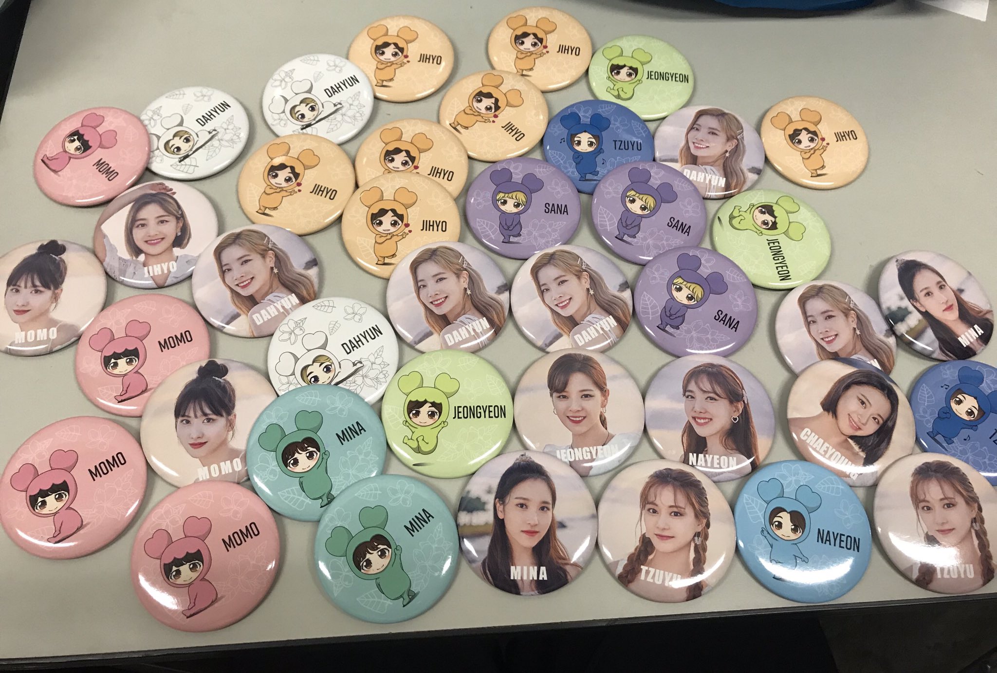 twice サナ 缶バッジ セット トートバッグなし TWICEサナちゃんトートバッグ缶バッチ付き｜Yahoo!フリマ（旧