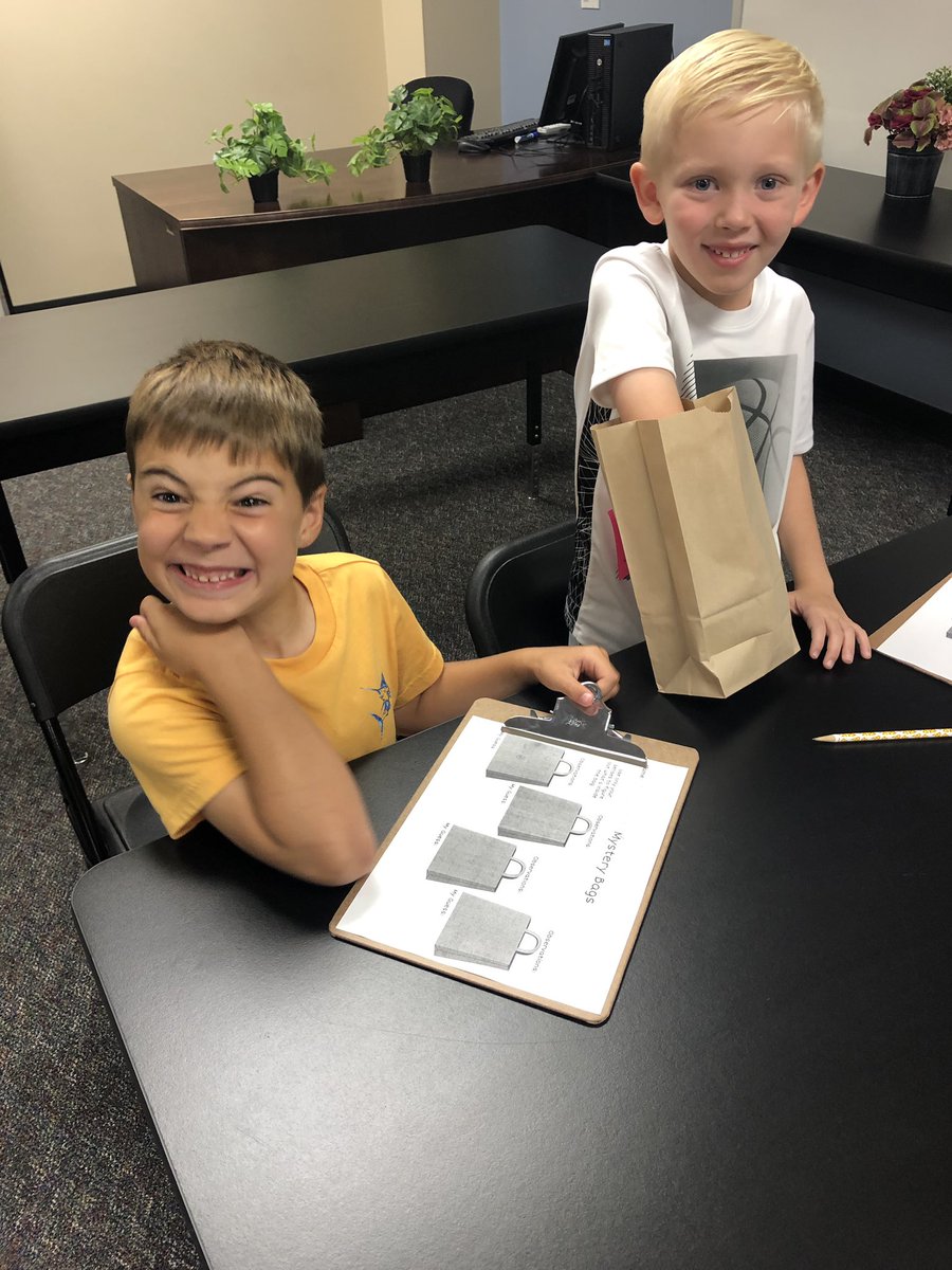 First time in the science lab for my 2nd graders and they LOVED their first experiment with physical properties using mystery bags! 🤗 <a href="/TISDWES/">Wildwood Elementary</a> #ScienceIsLikeMagicButReal 🧪