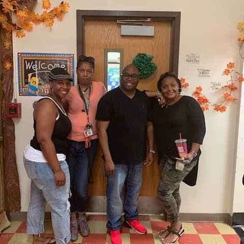 Everyone is energetic and ready for the start of SY 19-20. Dr. Fitzhugh visited Forest Street and Heywood Avenue Schools today alongside SBA James. Parents, our staff is waiting for your children. Ensure they are on time and ready for the best year yet! <a href="/Gerald_Fitzhugh/">Gerald Fitzhugh II, Ed.D. 👌🏾♦️👌🏾♦️KAY</a>
