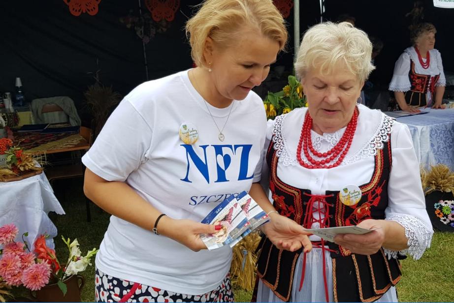NFZ_Szczecin's tweet photo. Takie dożynki jak w Malechowie żeby #NFZ_Szczecin przyjechał i objaśniał co to #erecepta zdarzyły się po raz pierwszy. Pani Marianna z Ostrowca już wie, co to #IKaPe😍Pora by jej lekarz też się dowiedział📢CSIOZ szkoli i zaprasza https://t.co/dkfG5Ia6KV
@NFZ_Centrala @CSIOZ https://t.co/GL3jqVexr7