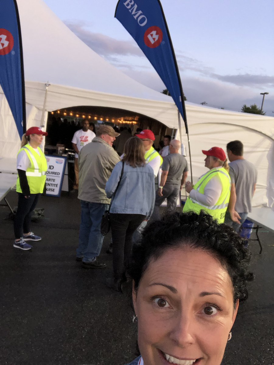 Garrison Family Funfest 2019! Helix and Prism rocked the house!
#proudtoworkatbmo <a href="/OAbouzaher/">Omar Abouzaher</a> <a href="/pagnotta_teresa/">Teresa Pagnotta</a>