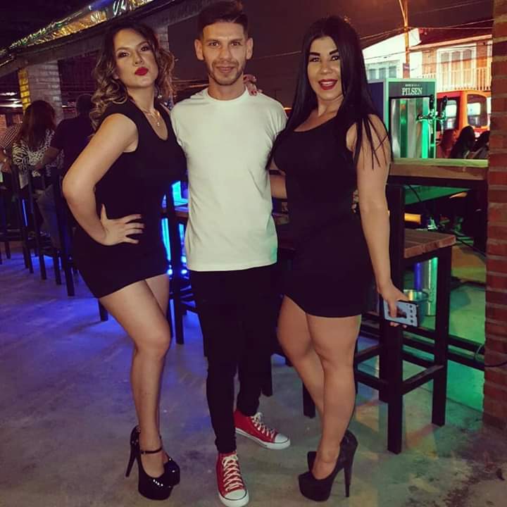 JetSetModelsPy's tweet photo. Trabajando para @elfabriqueropy_ #anfitrionas #JetSetModels #elfabriqueropy https://t.co/0kybYPjzlK