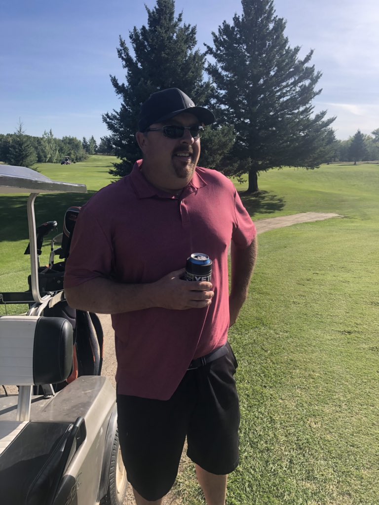MBGretz99's tweet photo. Club Champ Glenboro!!!! @badfarmer4930 #solidround https://t.co/v0DZJMEwYs