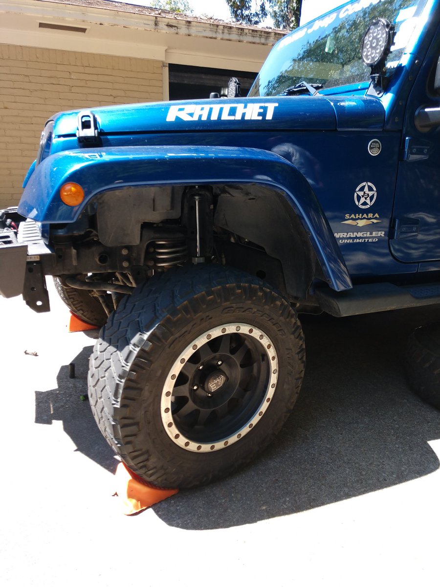 Putting on #roughcountry 3.25" lift.
Then the tires.