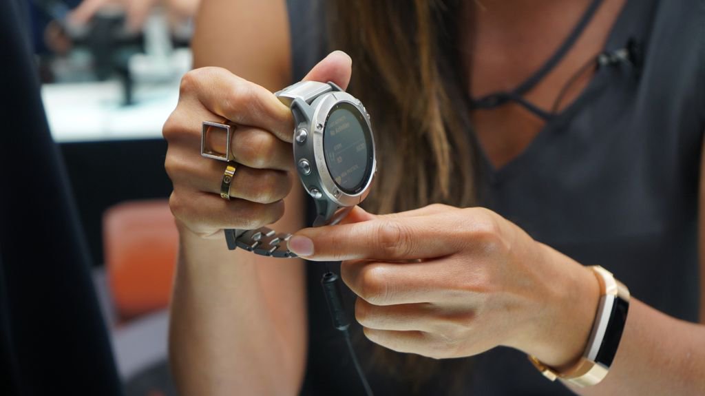 techthelead's tweet photo. At @Fossil’s stand, fashion met tech, as always but this time, @PUMA joined the party and released its very first #smartwatch. #IFA2019 #IFA19 #IFABerlin #TTLLIVE
https://t.co/ySEFigHEWz https://t.co/Sq1in7jw6x