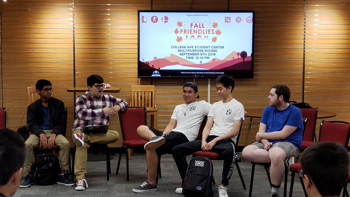 RUEsportsClub's tweet photo. Let's give a shout-out to @Adam_Bommb and @DanLeeFor3 for taking time out of the day to deliver a wonderful panel and teaching future leaders about the esports industry! Thank you @andbox_official for your amazing support!

#FallFriendlies https://t.co/rwDO8aUs61