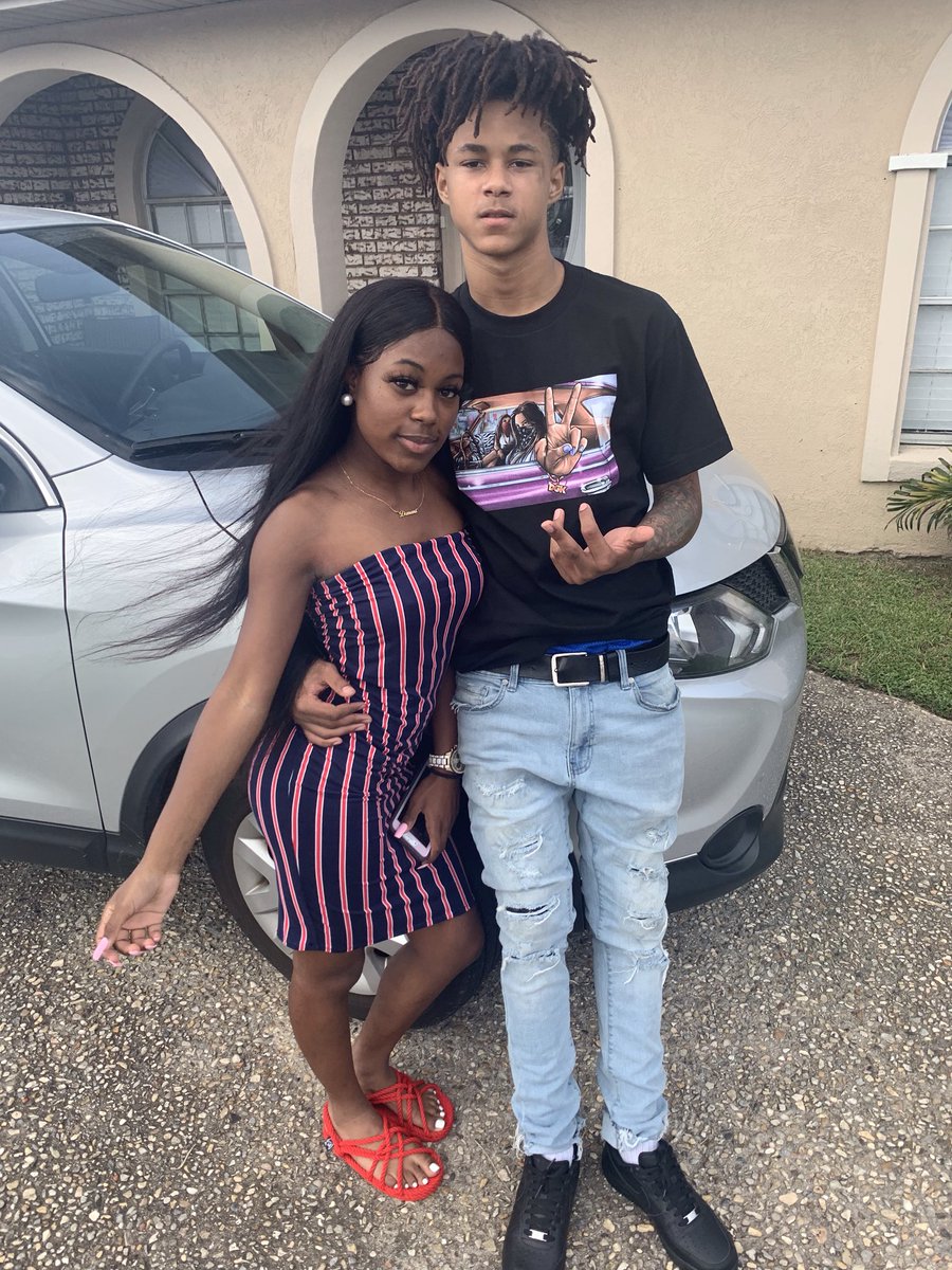 KWEENMANIII's tweet image. Bestie How ima shake back from this? Half of me is completely gone & it hurts even more bc i can’t get it back We had to bury your mom, now you? This something I won’t be able to shake💯 You’re FOREVER in my heart💙everything i do from this point forward is for you. i love you.