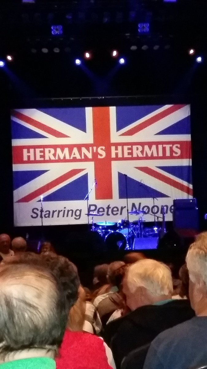 cinfulh's tweet image. Enjoyed seeing Peter Noone of "Herman's Hermits" at Casino Rama..another blast from the past. Good show, for sure !