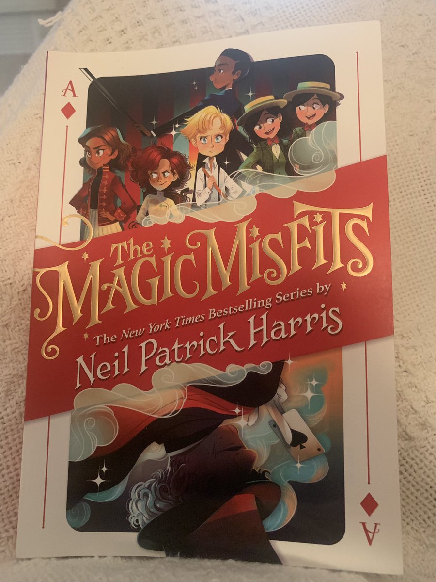 htritico13's tweet photo. So when we set our reading goals for the year, I shared with students that I wanted to read one book every weekend from our class library. This week, a student  gave me a recommendation for my weekend. So, of course, I read it and loved it! #HayesHawks #jhe5th https://t.co/n4OJtLIGwX