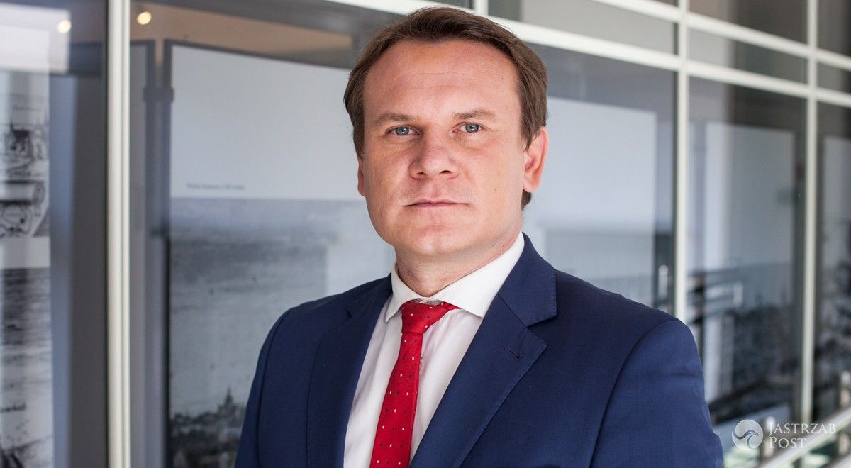 EagleEdMartin's tweet photo. Phyllis Schlafly Eagles is profoundly honored to host EU Parliamentarian @D_Tarczynski at #EagleCouncil, with news nationalists are Making Europe Great Again!
Join us Sept. 13-15 in St. Louis. Get special info at https://t.co/Wc7W2sEjrj 
#Trump2020 #IAmProAmerica https://t.co/lwWnaED71f