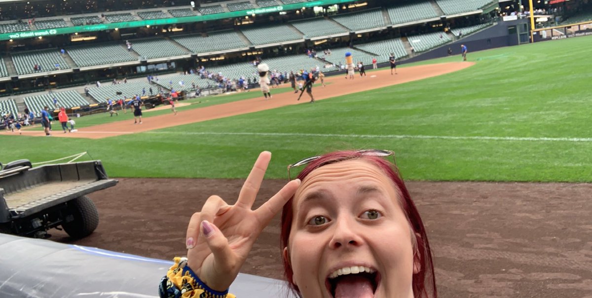 Emma goes and watches the babe <a href="/ChristianYelich/">Christian Yelich</a> &amp; <a href="/Brewers/">Milwaukee Brewers</a> take the W over the Cubs 😏⚾️