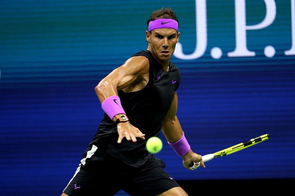 #USOpen
Men's Singles
FINAL

[5] DANIIL MEDVEDEV 🇷🇺
VS
[2] RAFAEL NADAL 🇪🇦
(H2H: 0-1
Rogers Cup 2019
Nadal 63 60)

WHO WILL LIFT THE TROPHY THIS YEAR? 
🔥🔥🔥🔥🔥🔥🔥

(Pic: Zimbio)