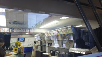 スパイラル推理の絆カフェ東京のメニューやグッズは 混雑状況も ヒトトキ