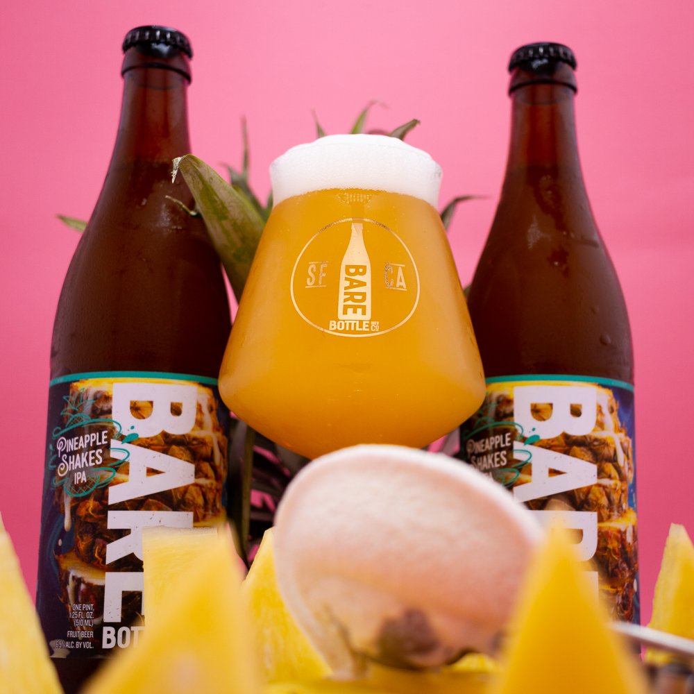 Pineapple Shakes
Milkshake IPA
6.7%ABV
Fermented with pineapple puree, Pineapple Shakes gets a tropical boost. Smooth, aromatic, and drinkable. Pineapple shakes is one of our best ‘Shakes Beers’ yet. #barebottle #bernalbrewed #drinkbaybeer