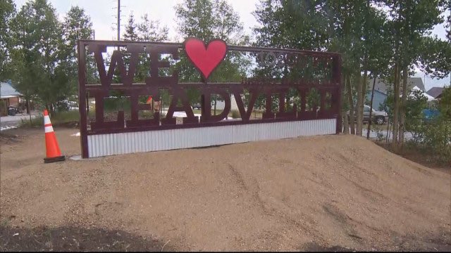 Matt_Kroschel's tweet photo. Leadville is such a cool town and this is the perfect story to tell to end the week! 
WATCH: https://t.co/J2ju8P6pAJ ❤️ #weloveleadville https://t.co/ytWKQNhanY