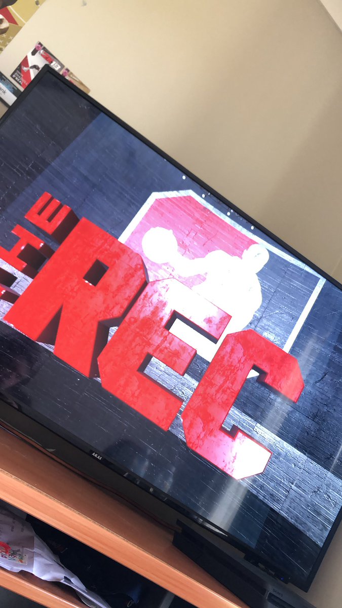 AcemBruh's tweet photo. 5th time the game hasnβt loaded. I just want to play a game with the homies. #2KDay #2KHelp @Ronnie2K @NBA2K @2KSupport #2k20 #Rec https://t.co/25PRUB5TFC