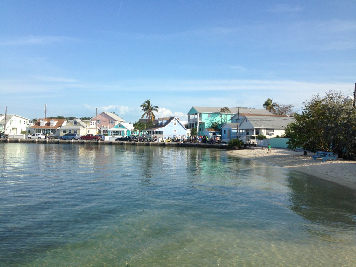 My Green Turtle Cay .. where I learned about pickleball #eastportpickleball
#greenturtlecay 
#Bahamas #Dorian2019 
#pickleball 
#friends