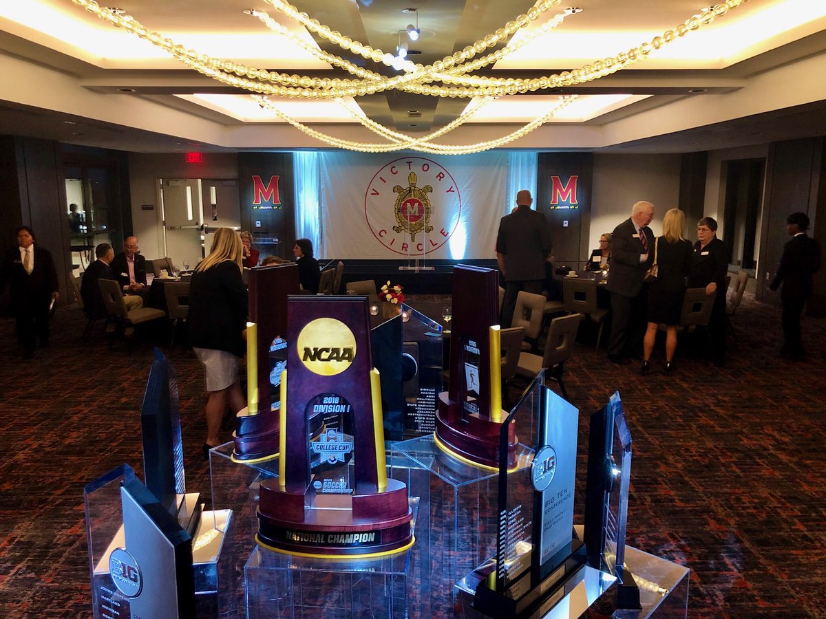briansthornburg's tweet photo. Great night celebrating our wonderful @TerrapinClub donors at our inaugural Victory Circle Event #TerrapinClub #VictoryCircle https://t.co/tL1e7AWUJy