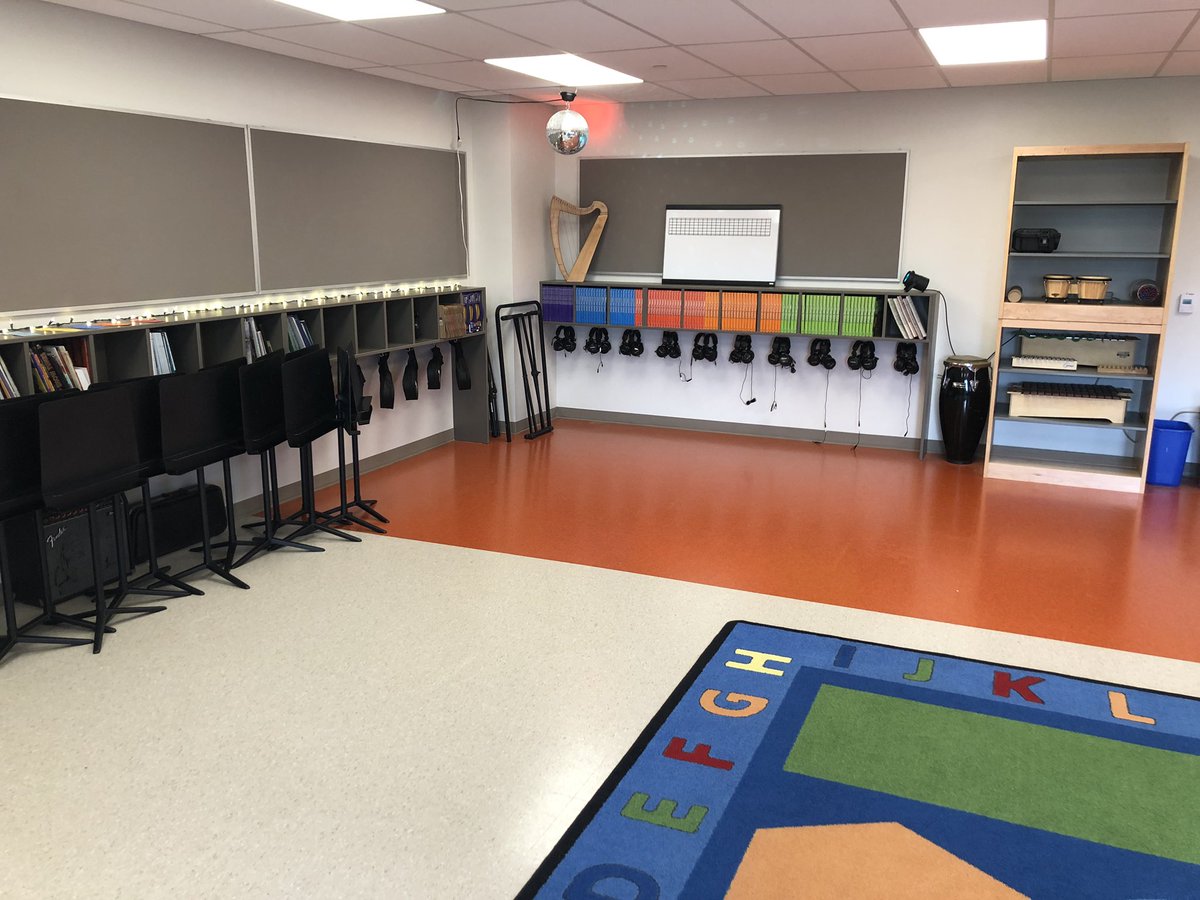 MrGoldsmusic's tweet photo. A very generous donation by an anonymous donor helped fill my cubby squares with years of classics 🎶.A fantastic room to teach music in.A school that supports the arts.A+. @StrawberryIB @StrawberryHPTO @IBStamford #bodypercussion #pd2019 https://t.co/RkBdxjXSAv