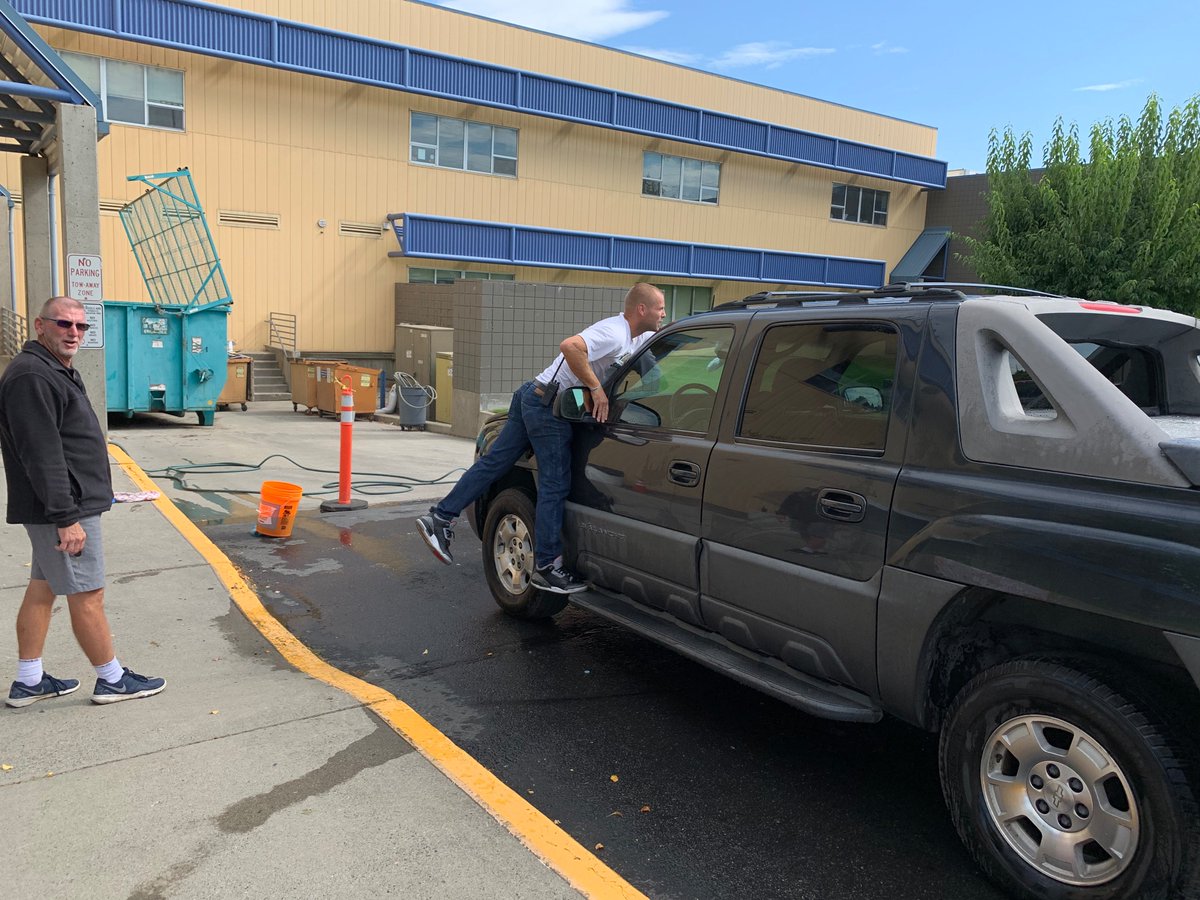 Shane Backlund tweet media