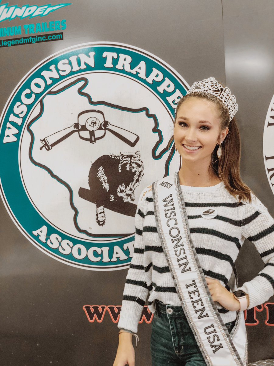 My last official appearance as Miss Wisconsin Teen USA 2019. Ending my year off with my amazing sponsor, the Wisconsin Fur Trapper Association. Every appearance I go to with them I learn more and more 🤗