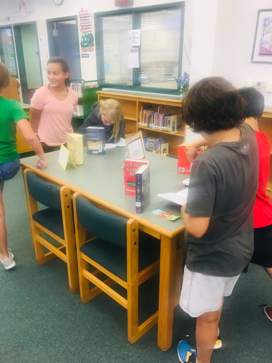 Book walk in the library. 📚<a href="/EubanksDragons/">Eubanks Intermediate</a> <a href="/AEmerhirhi/">Amelia Emerhirhi</a>