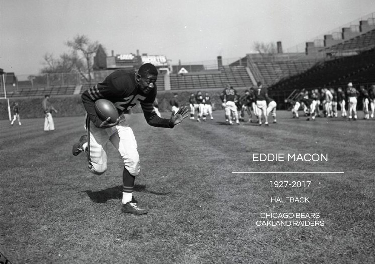 jlyones's tweet photo. In honor of Chicago Bears first black player Eddie Macon https://t.co/9KebfX8VAm