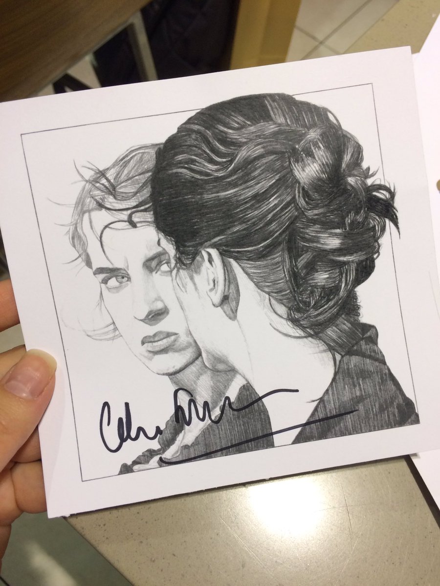ErinaChida's tweet photo. WOW Portrait of a Lady on Fire WAS AMAZING 🔥 #TIFF19 #portraitofaladyonfire #illustration https://t.co/YLD73UIERA