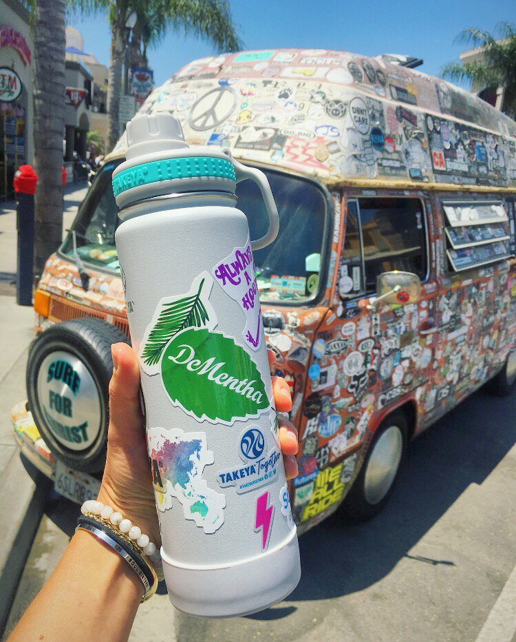 TakeyaUSA's tweet image. Who wore it better? Takeya or the WV? 😜 Either way, we're pretty sure those stickers have some stories to tell! #takeyausa #vanlife #stickerinspo