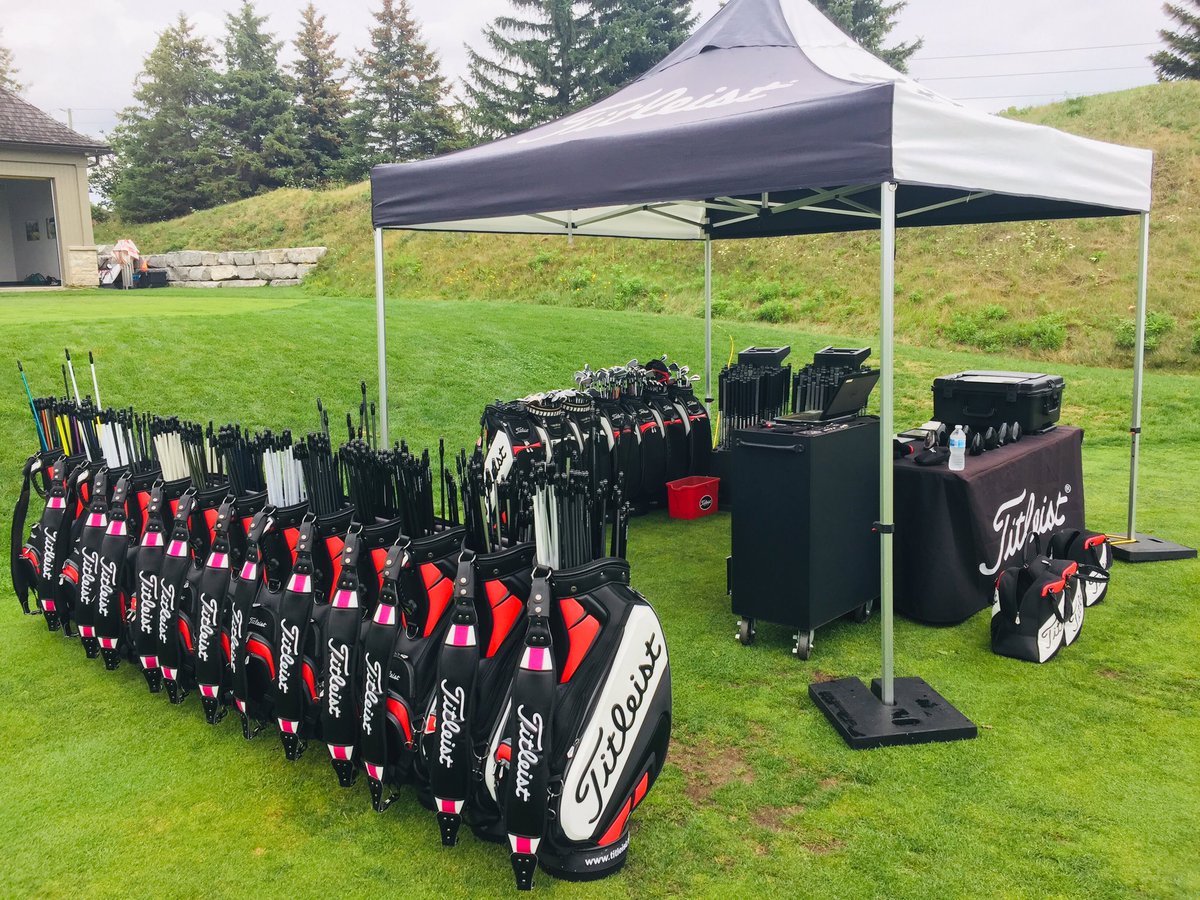 blazgolf's tweet photo. Great day @TitleistCA National Fitting Centre 🇨🇦 trying some new toys Thanks to Ryan for a great session 👍🏼#620MB #TeamTitleist https://t.co/V3TUB56jL5